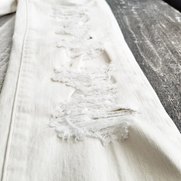 American Eagle | Distressed Denim Jeggings - Picture 6 of 8